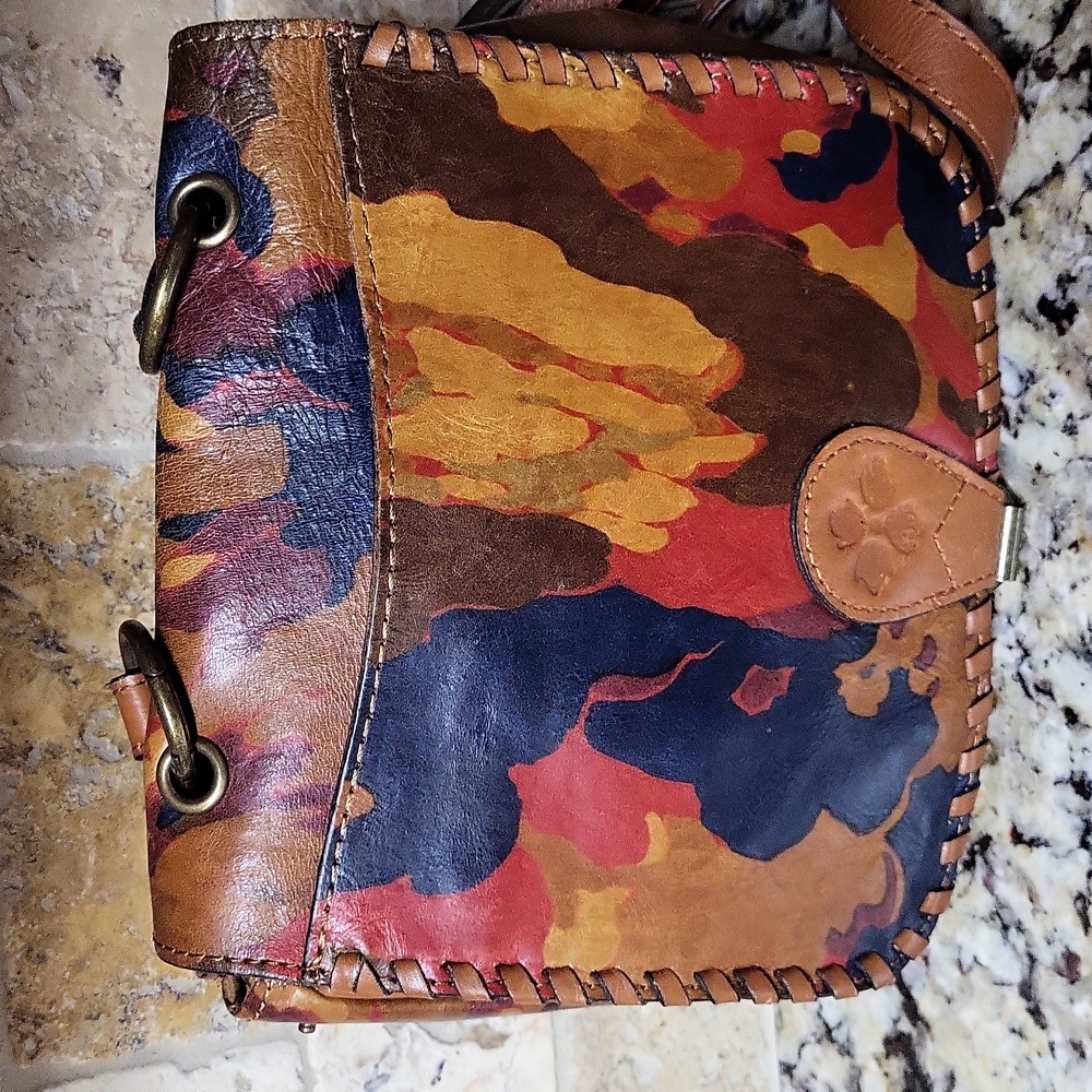 Patricia Nash Crossbody - Picture 2 of 9